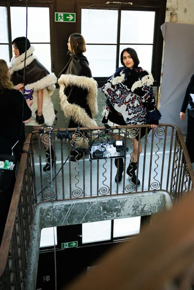 Look 23